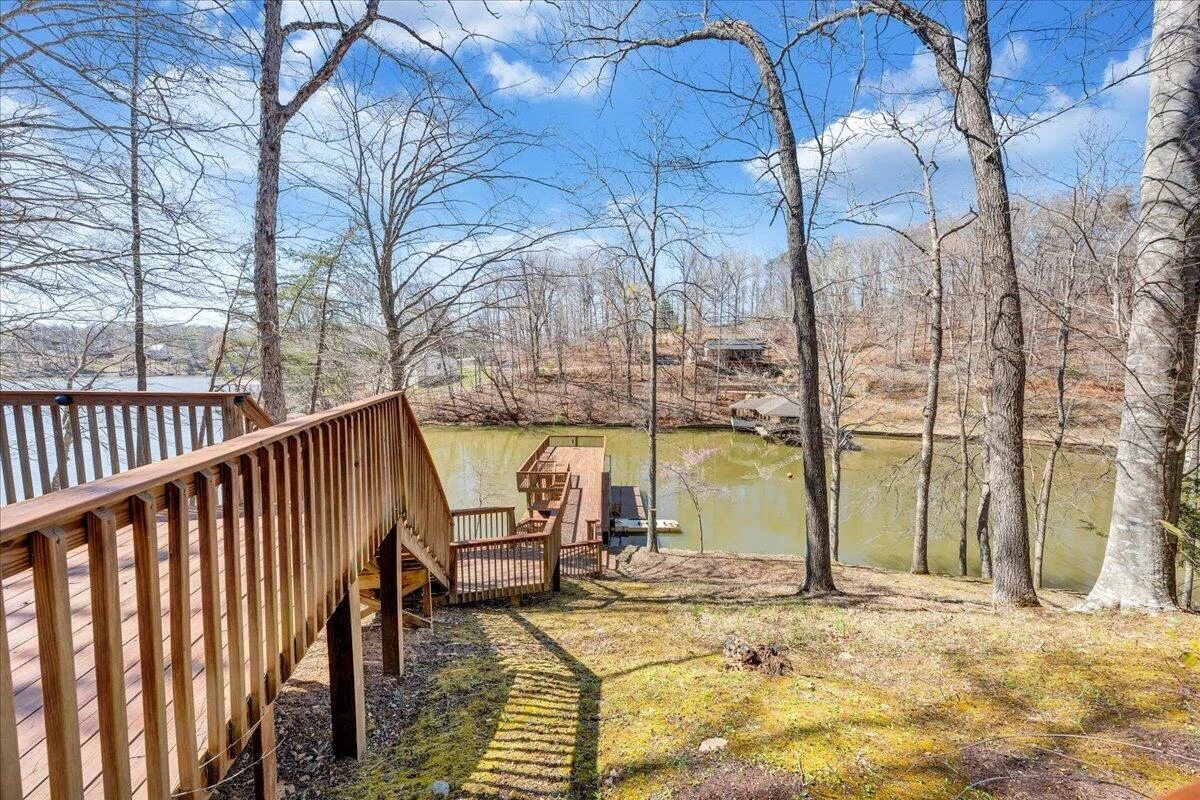 239 Blackwater Landing DR - Photo 51