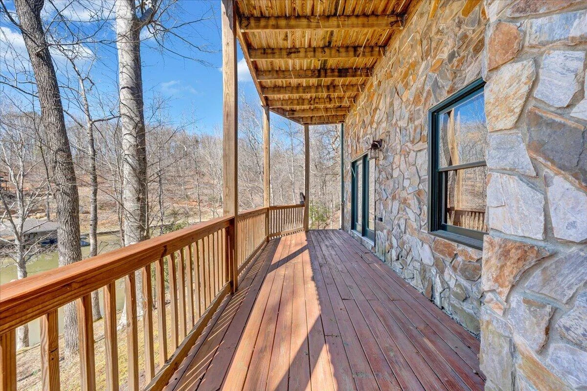 239 Blackwater Landing DR - Photo 52