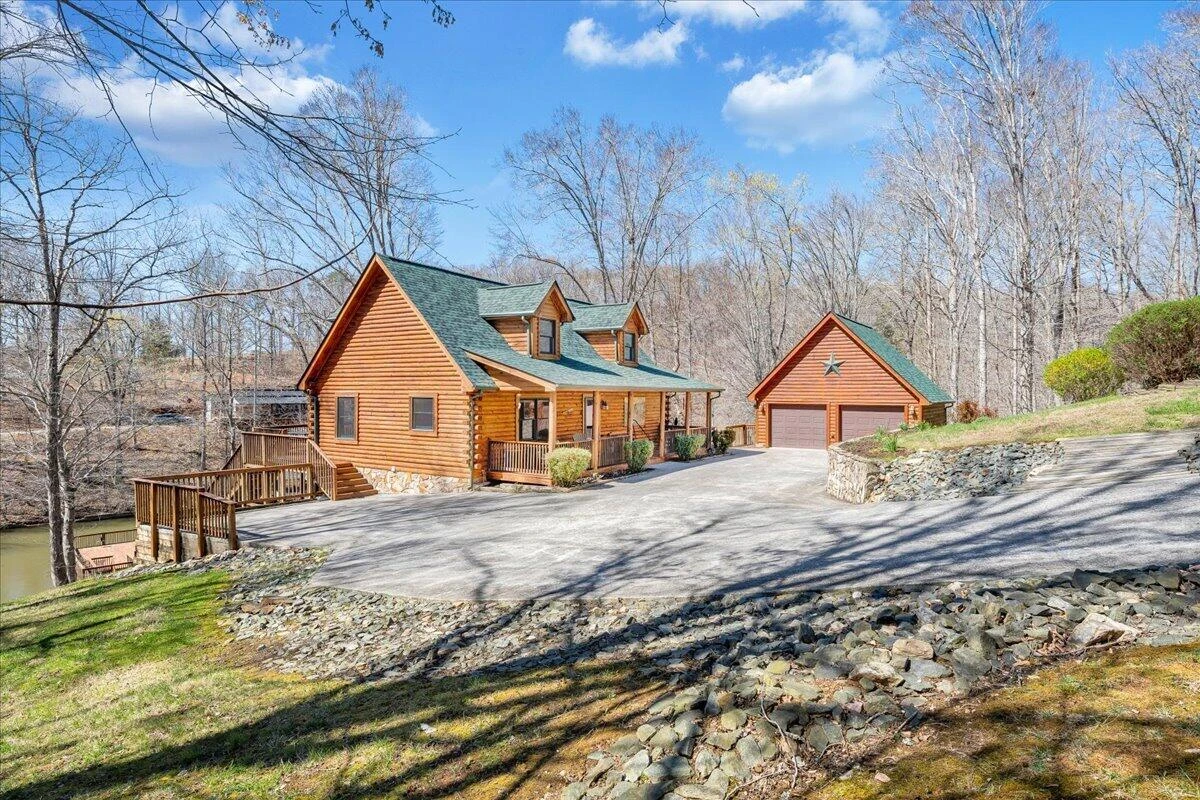 239 Blackwater Landing DR - Photo 69