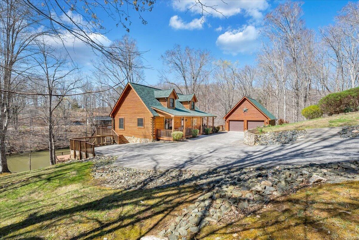 239 Blackwater Landing DR - Photo 70