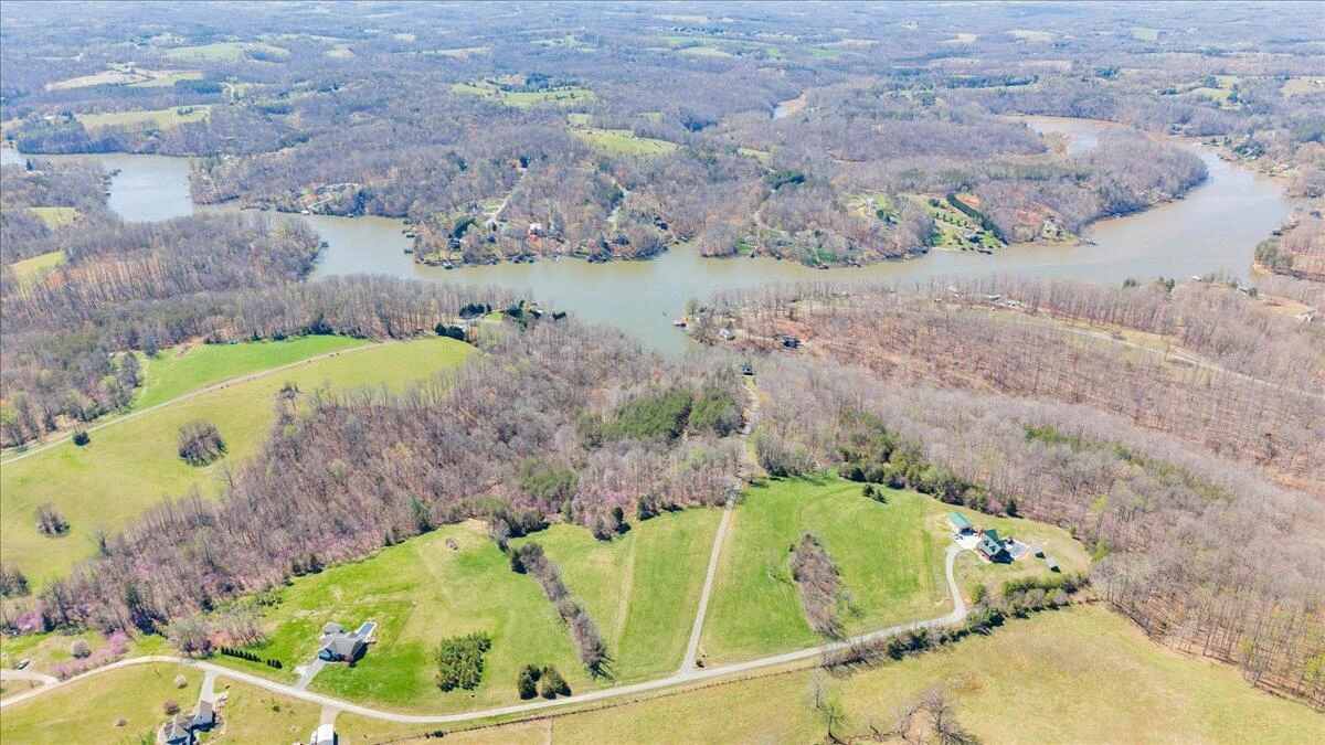239 Blackwater Landing DR - Photo 82