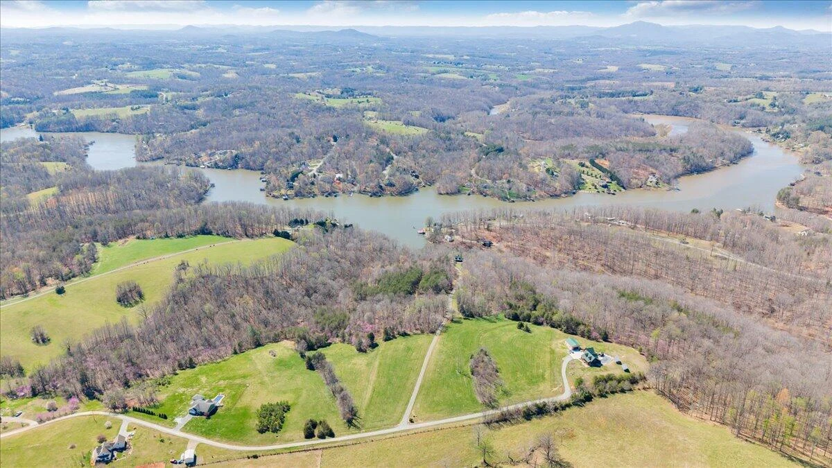 239 Blackwater Landing DR - Photo 84