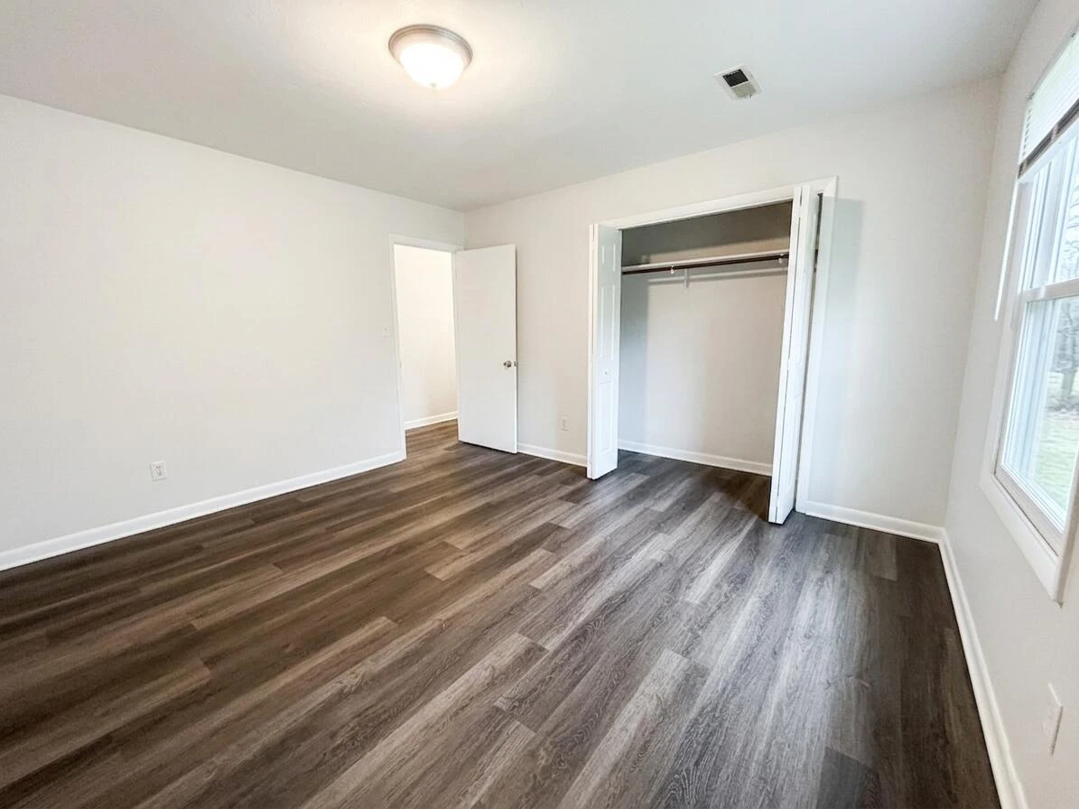 1344 Mabry AVE - Photo 17