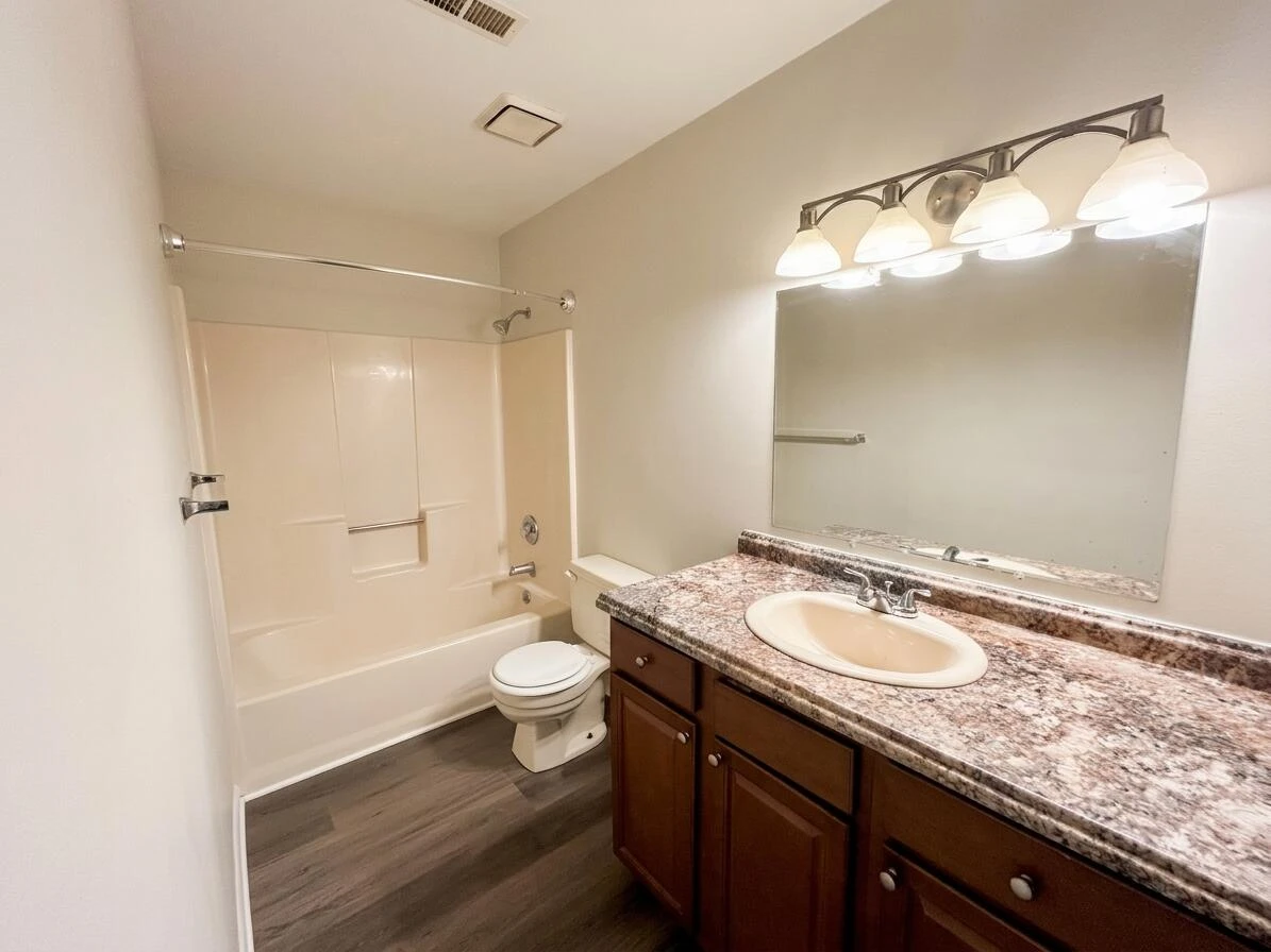 1344 Mabry AVE - Photo 19