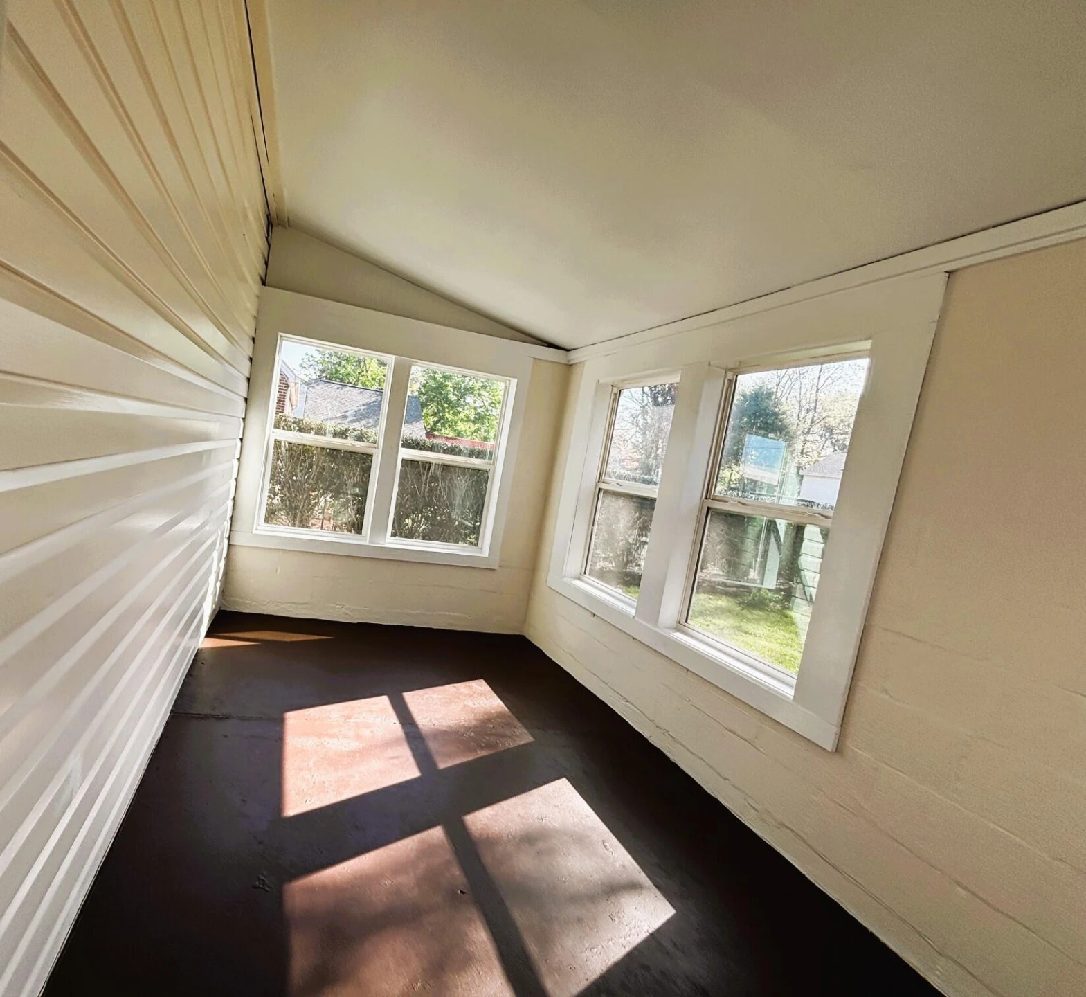 902 Whitney AVE - Photo 7