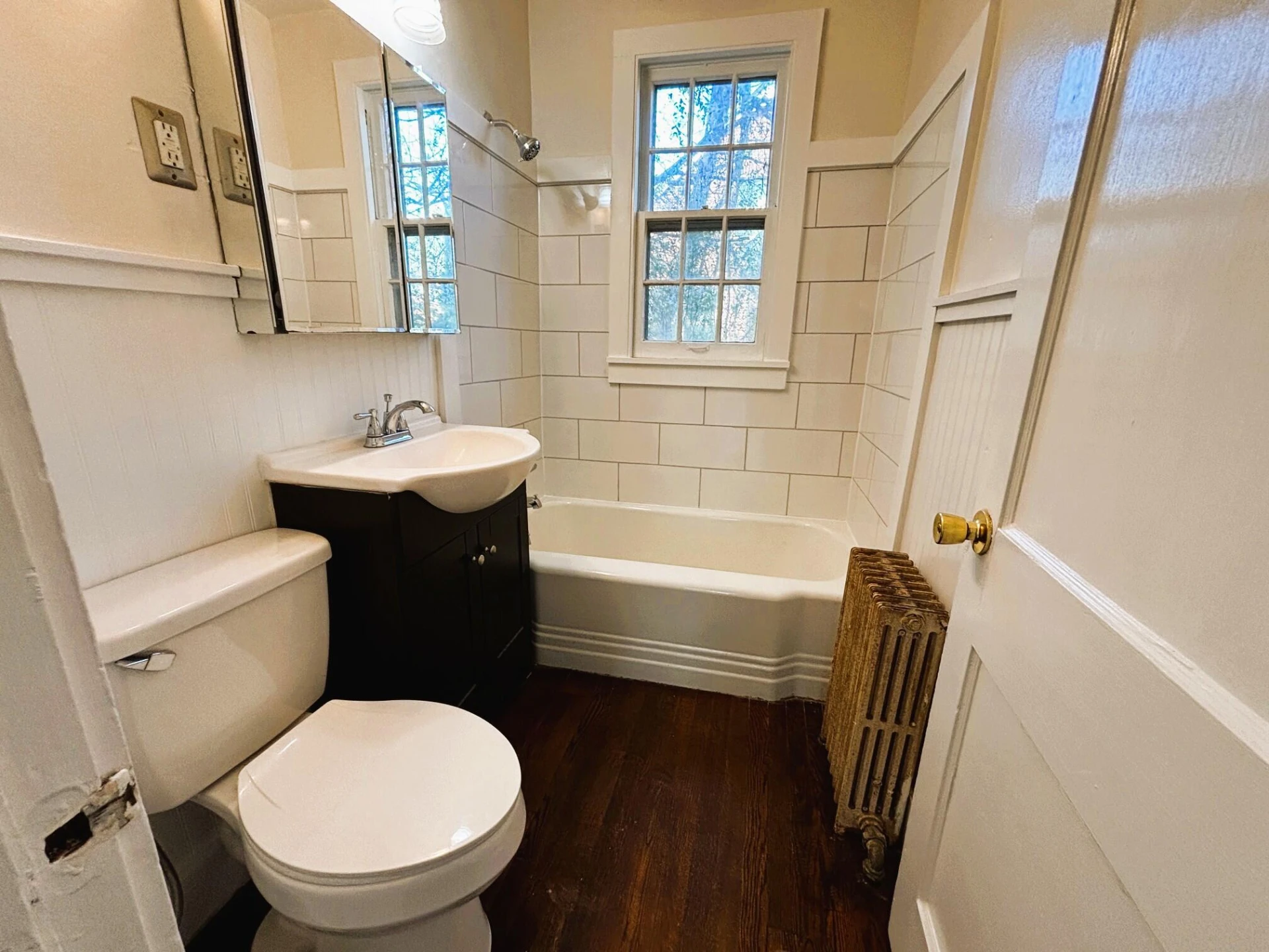 902 Whitney AVE - Photo 9