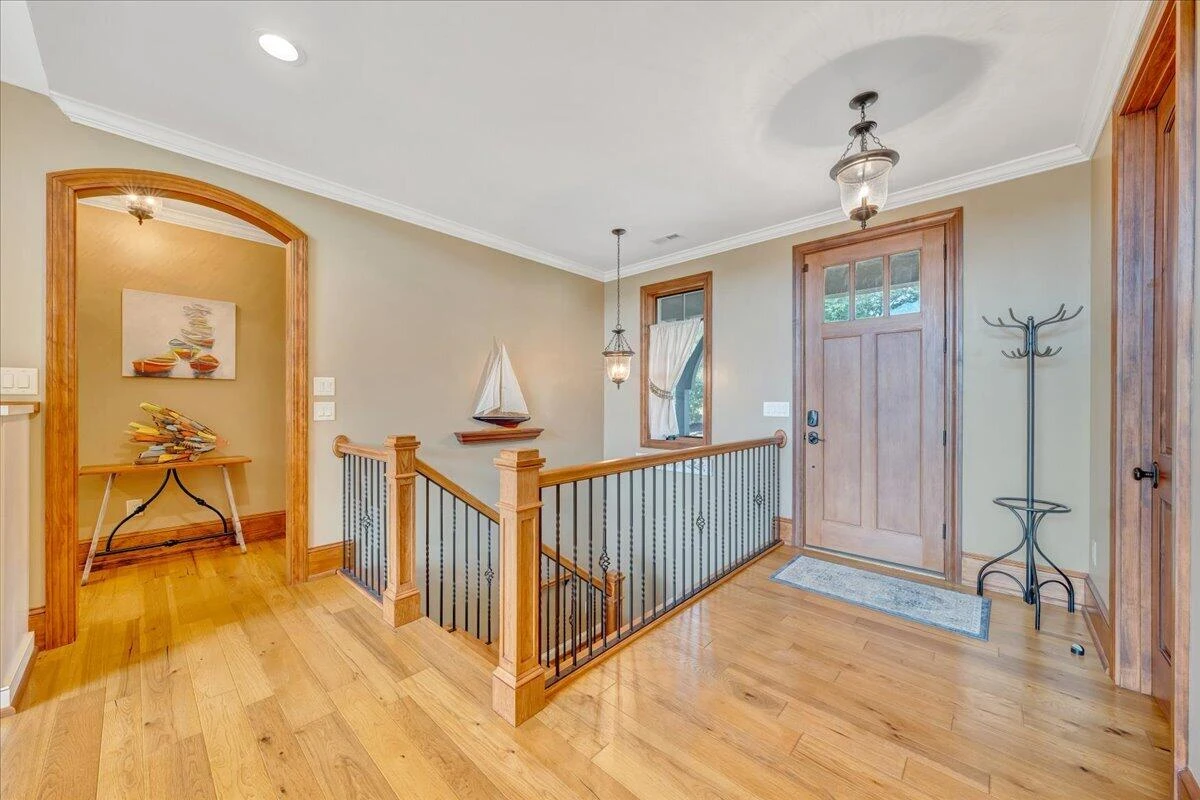 308 Pine DR - Photo 15