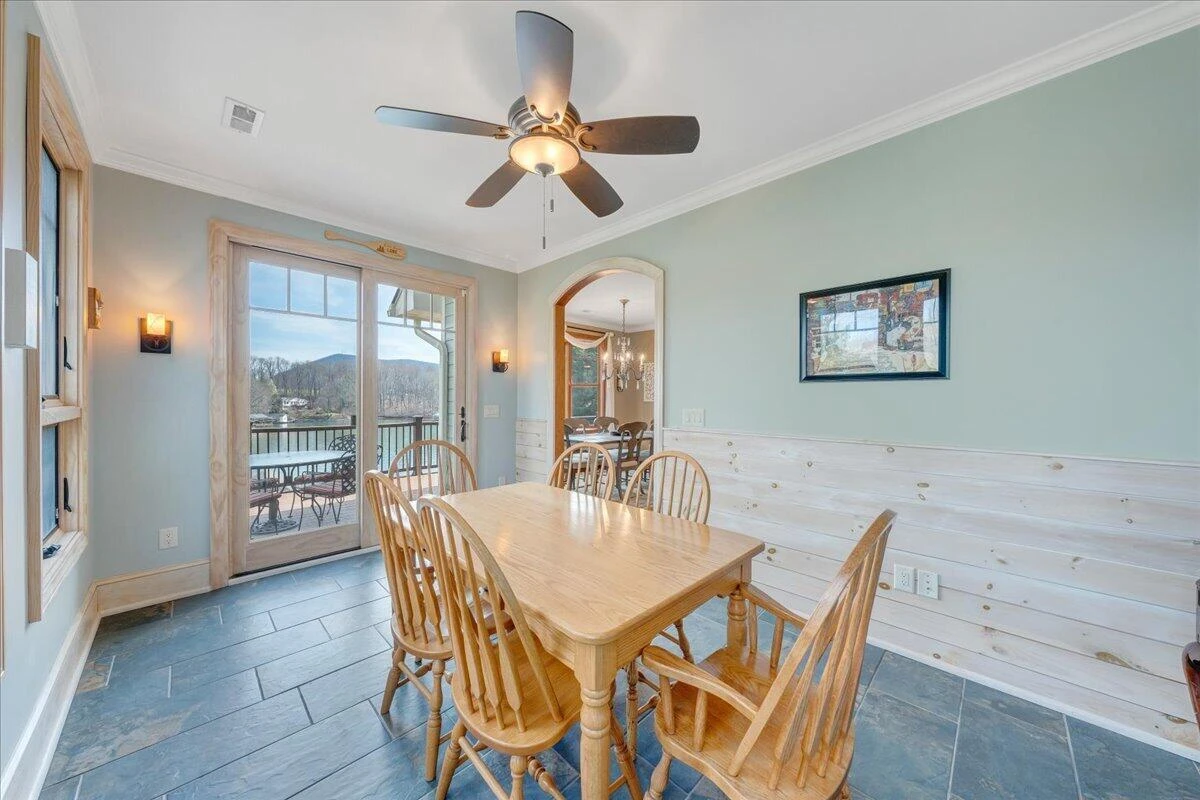308 Pine DR - Photo 27