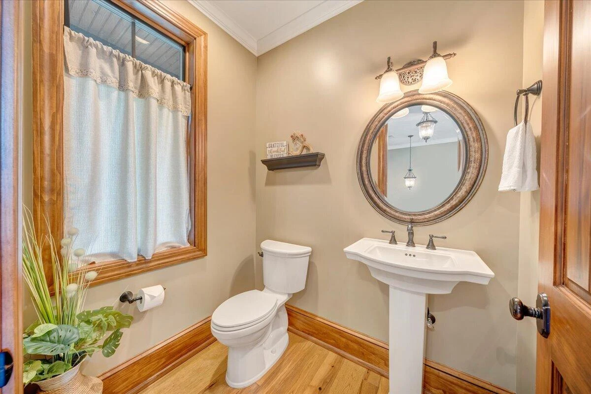 308 Pine DR - Photo 32