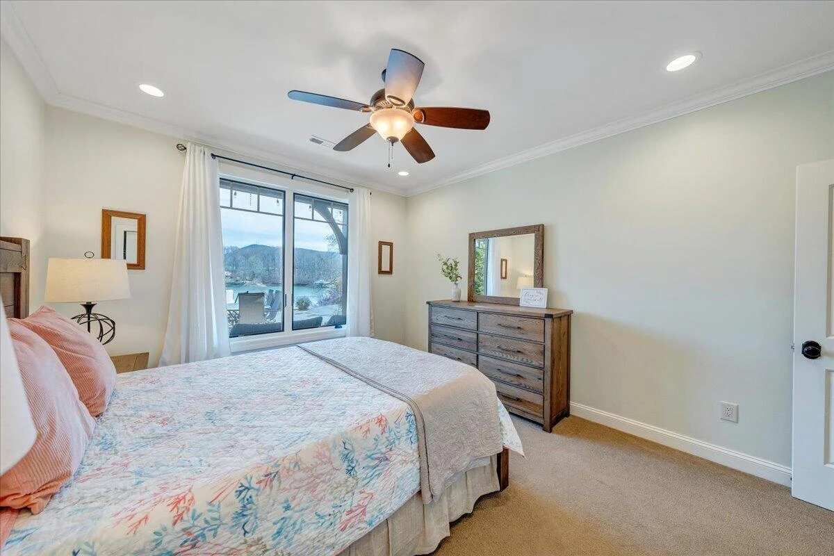 308 Pine DR - Photo 48