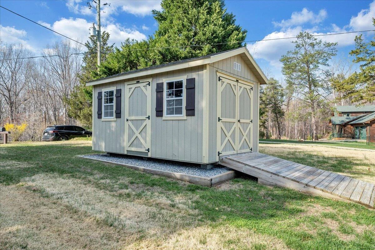 308 Pine DR - Photo 62