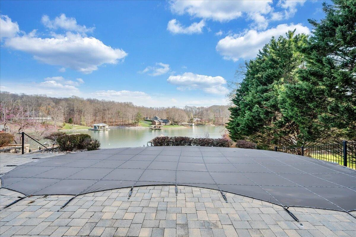 308 Pine DR - Photo 65