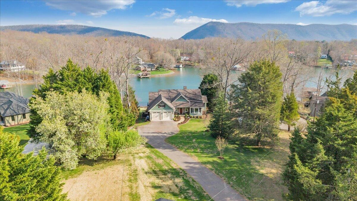 308 Pine DR - Photo 74