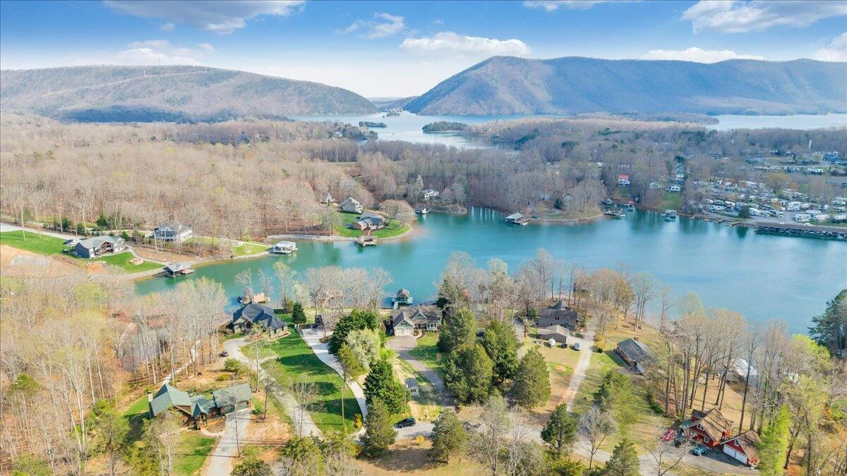 308 Pine DR - Photo 82