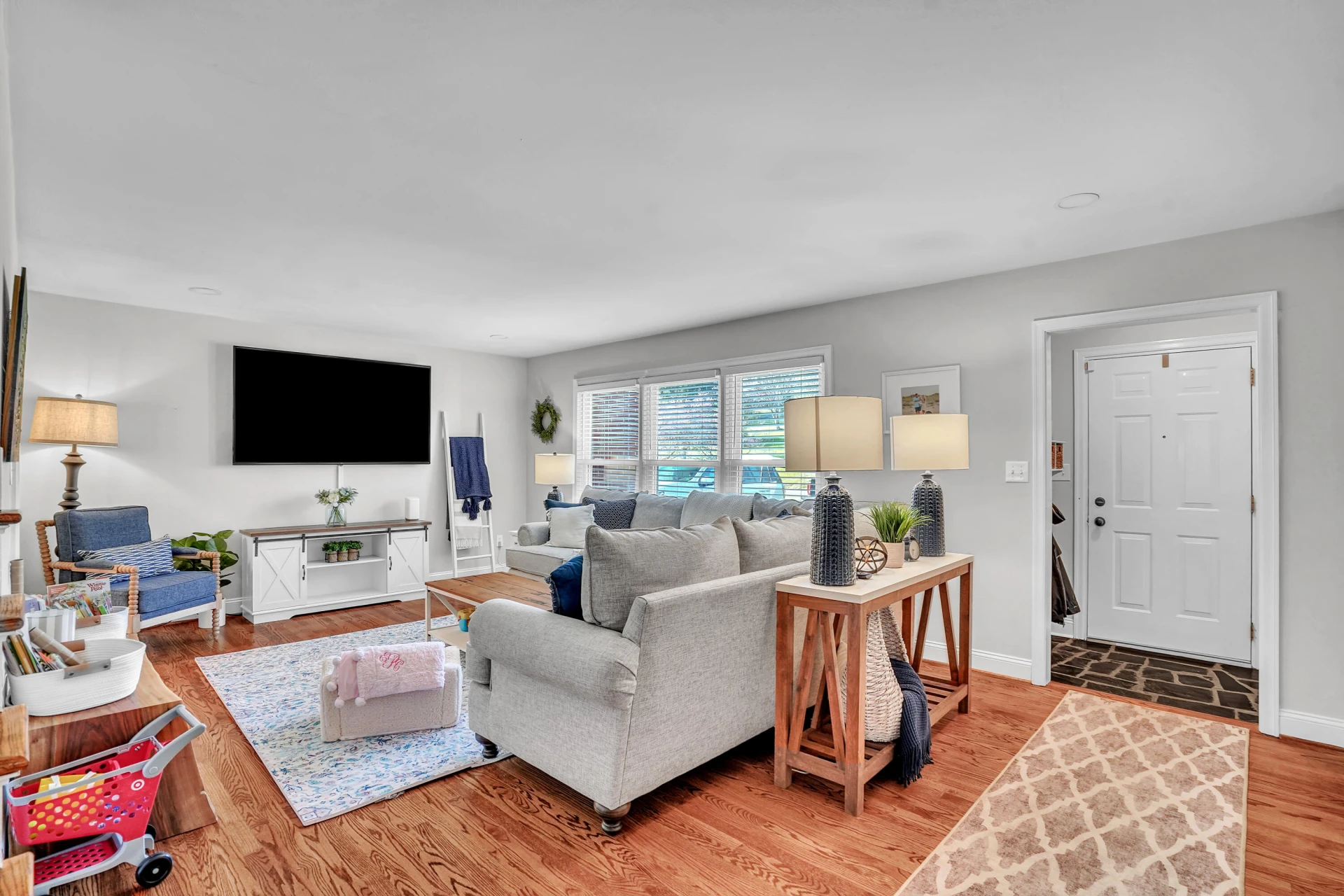4724 Norwood ST - Photo 8
