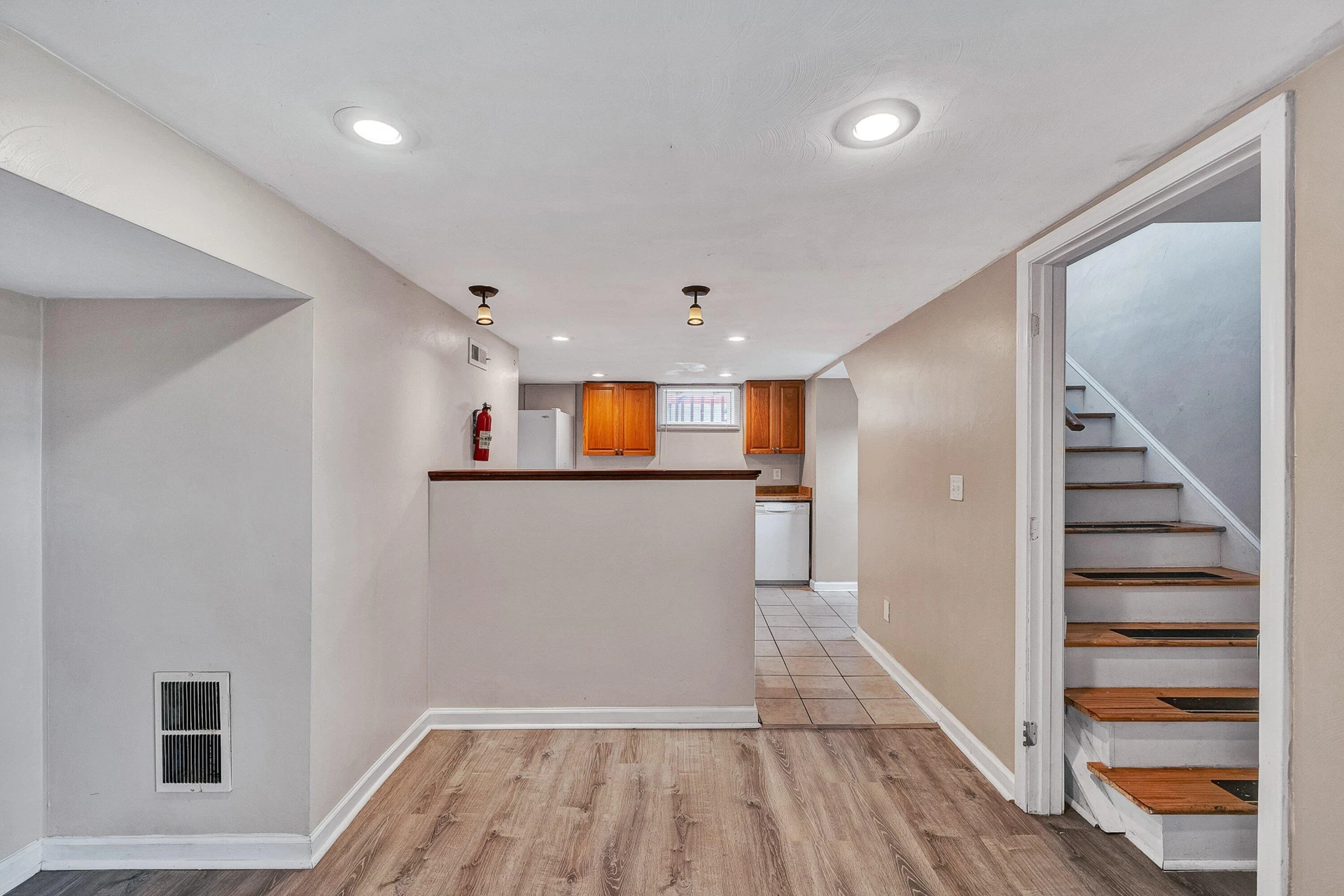 5223 Victoria ST - Photo 18