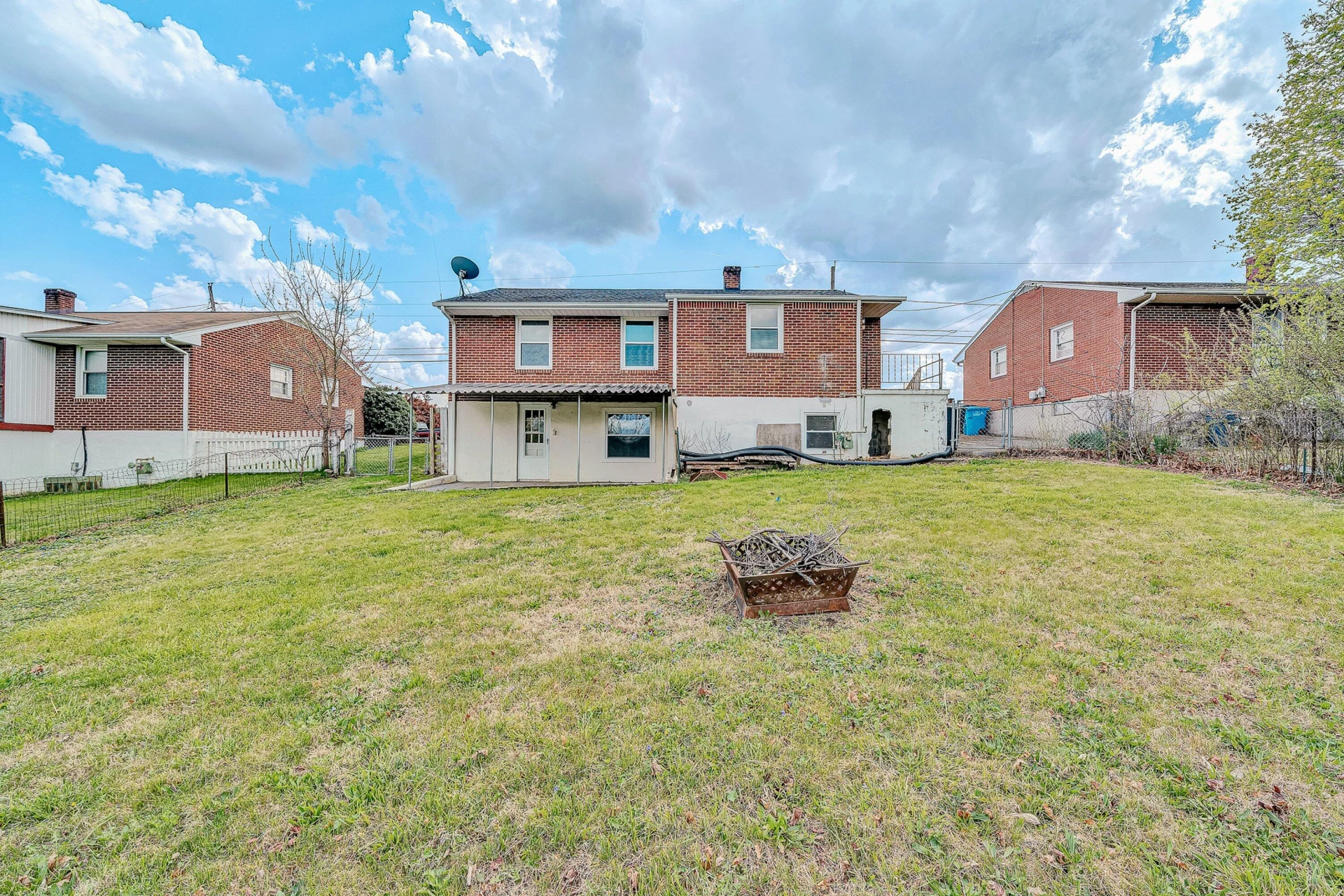 5223 Victoria ST - Photo 30