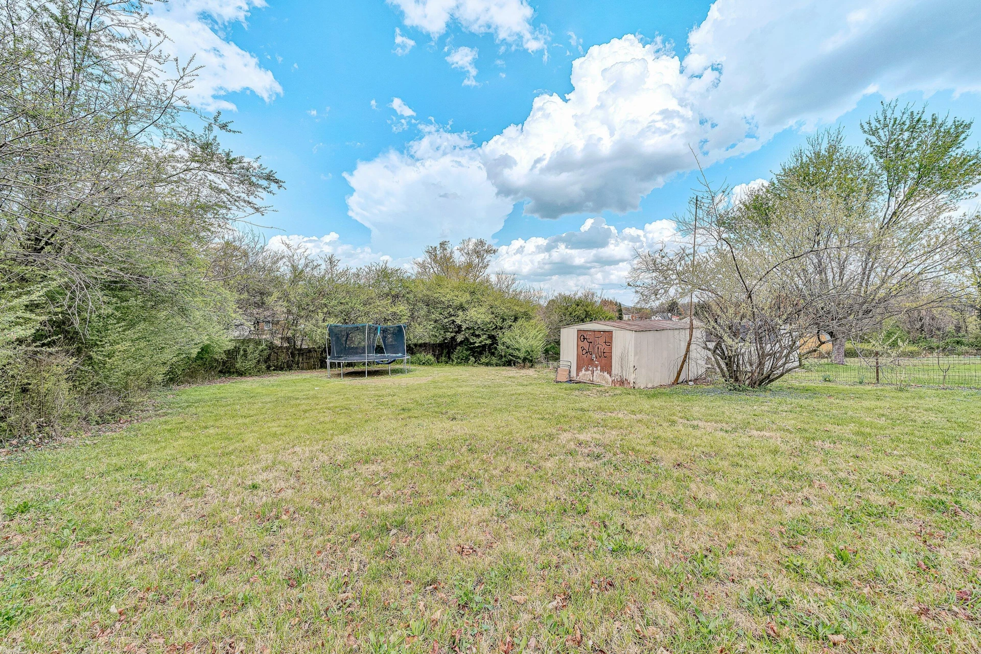 5223 Victoria ST - Photo 32