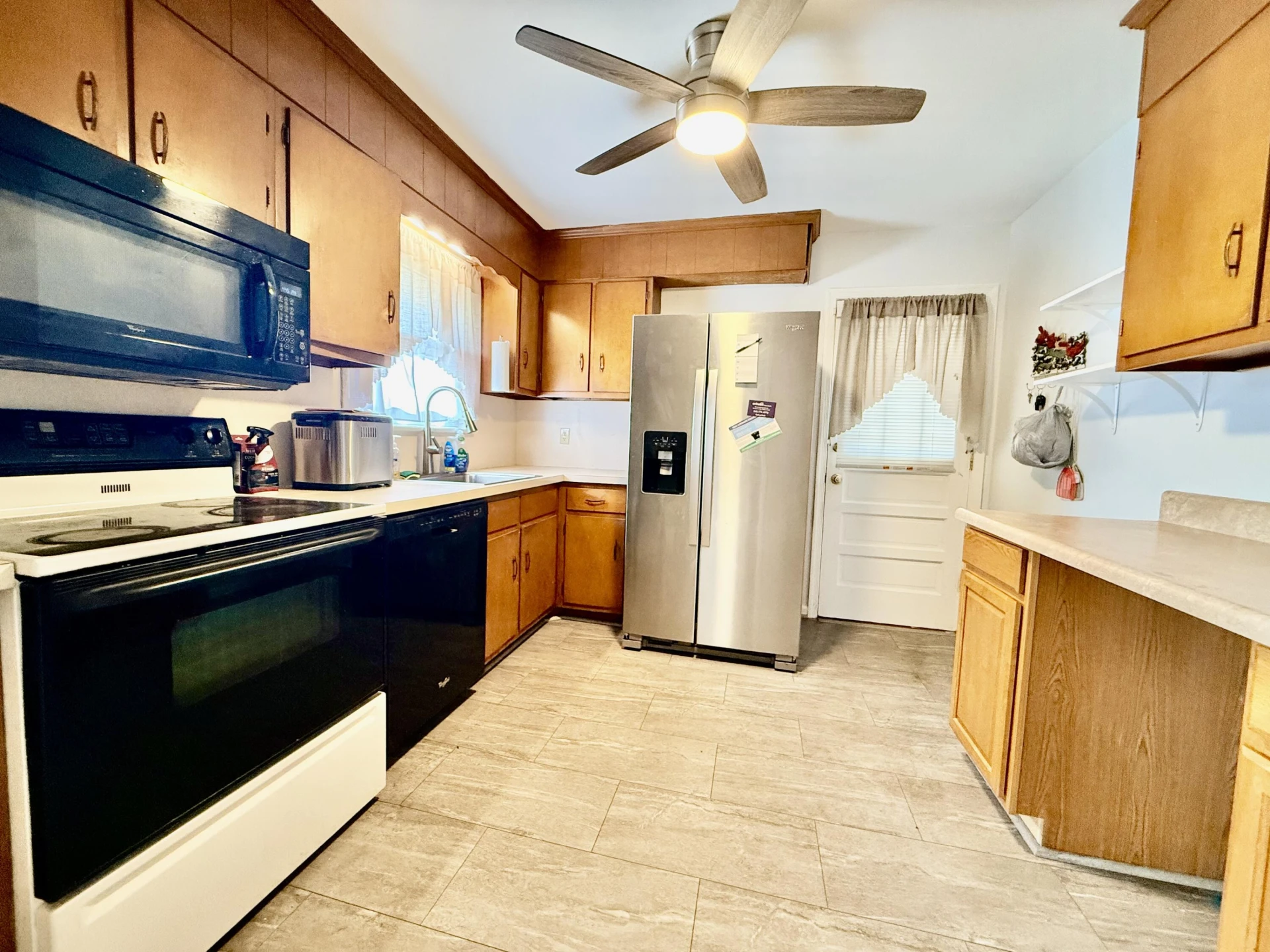 5838 Sierra DR - Photo 6