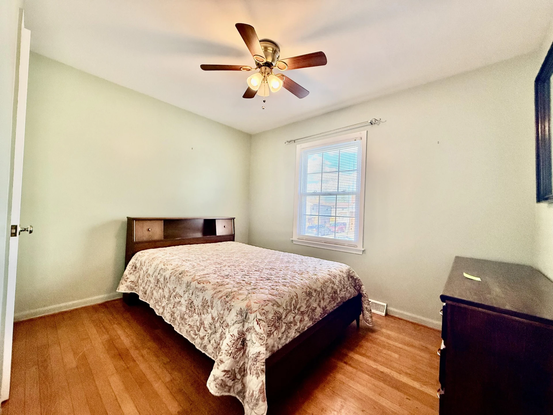 5838 Sierra DR - Photo 9
