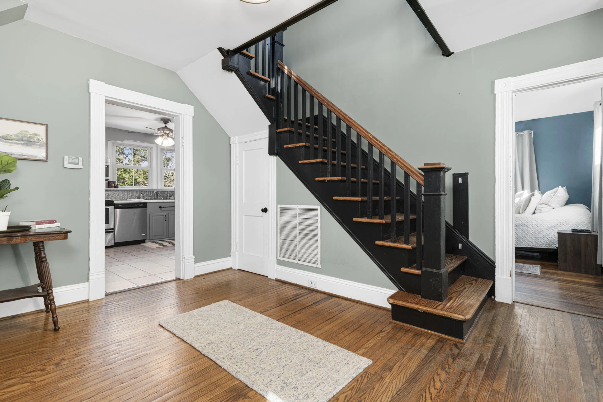 525 Monticello AVE - Photo 19