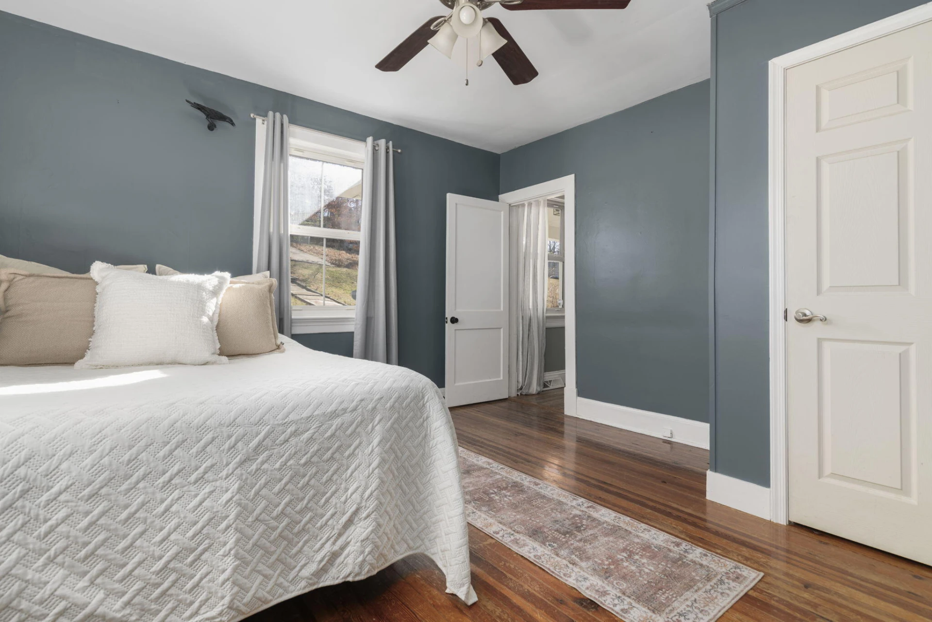 525 Monticello AVE - Photo 22