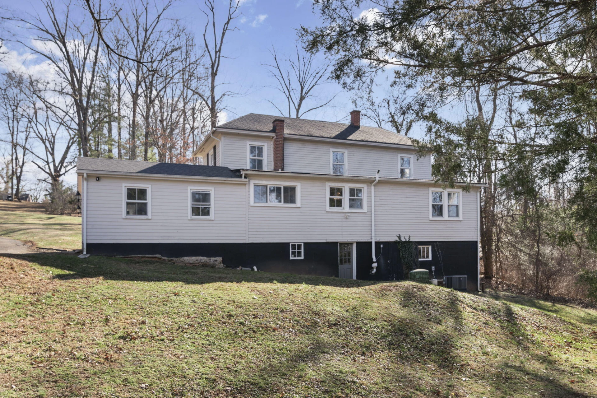 525 Monticello AVE - Photo 39