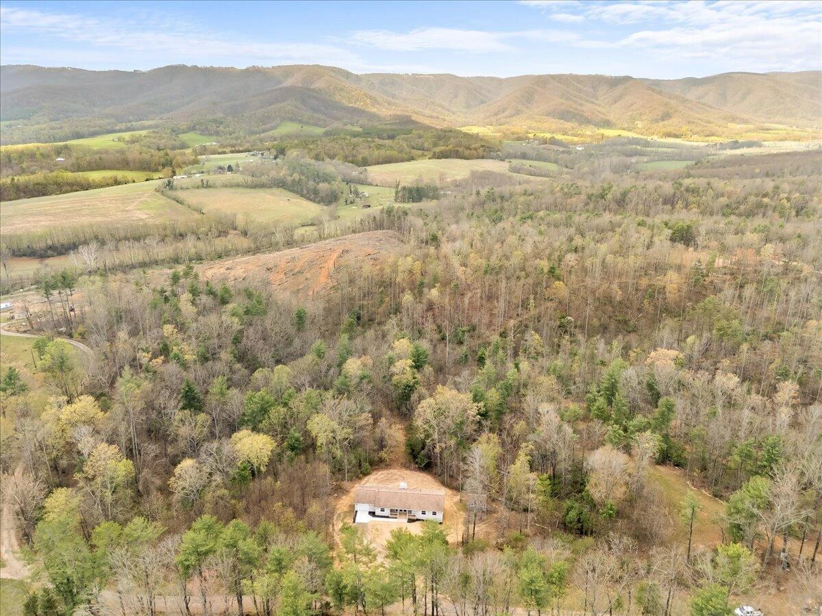 133 Starling LN - Photo 46