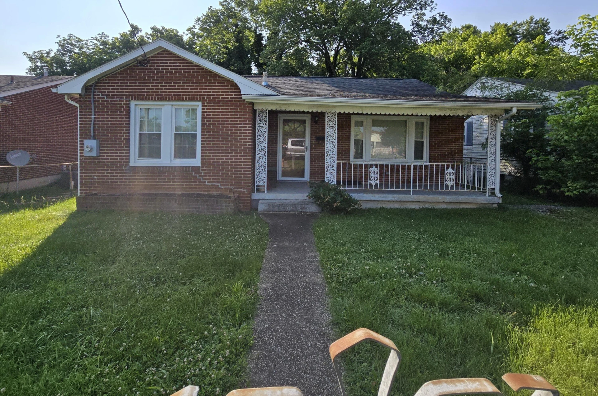 1444 Forest AVE