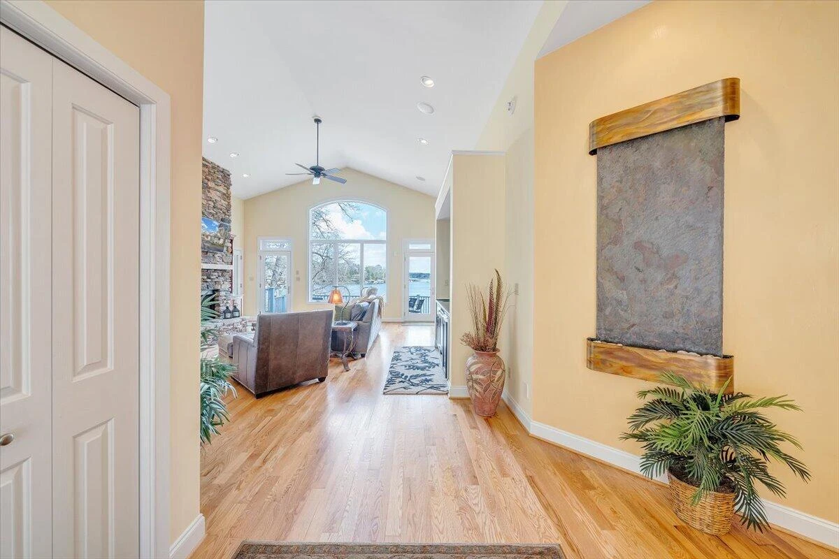 8599 Burnt Chimney RD - Photo 12