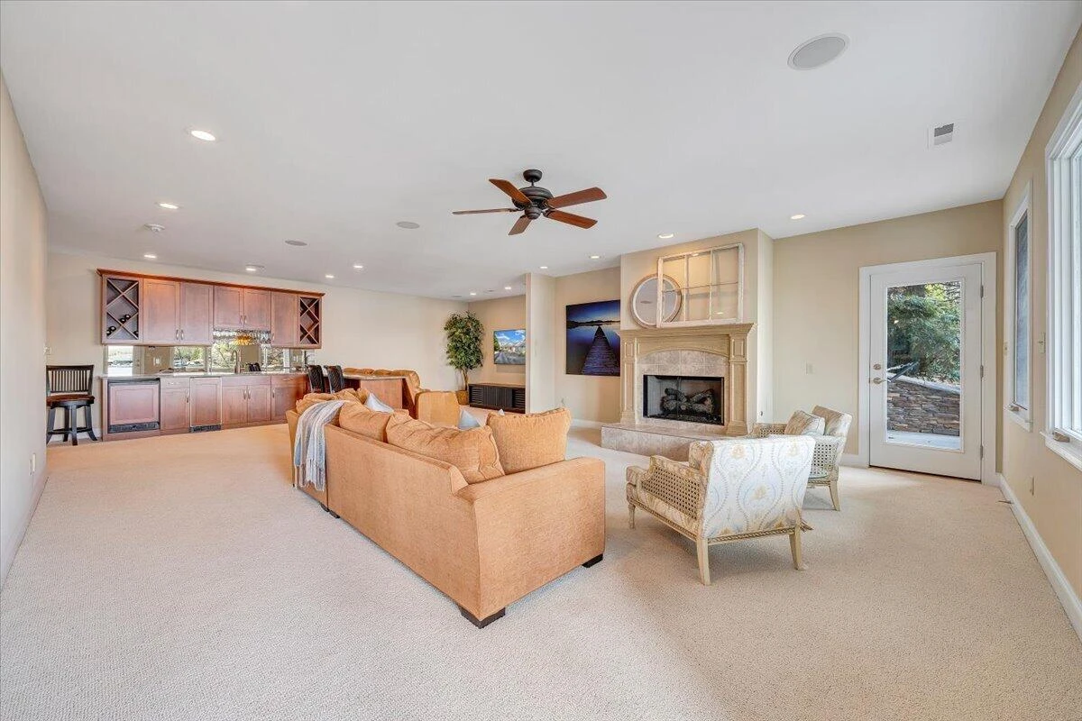 8599 Burnt Chimney RD - Photo 115