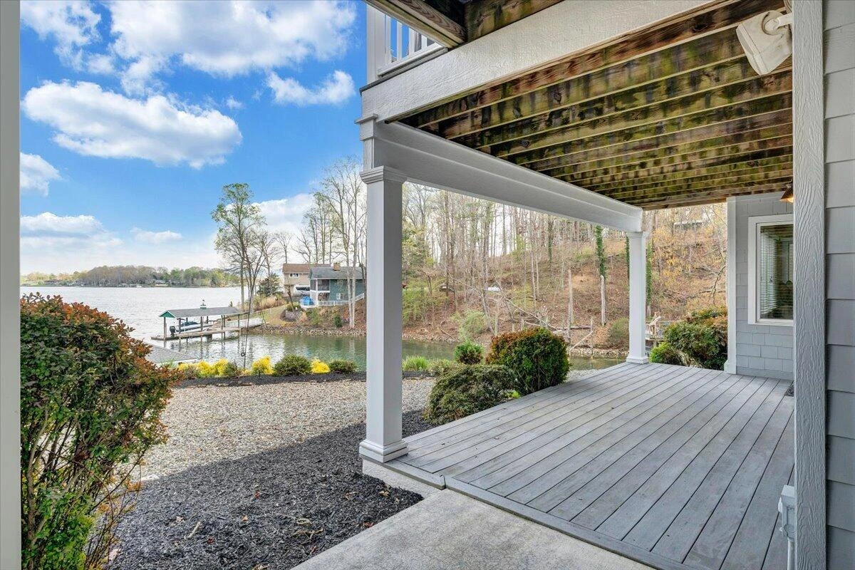 8599 Burnt Chimney RD - Photo 143