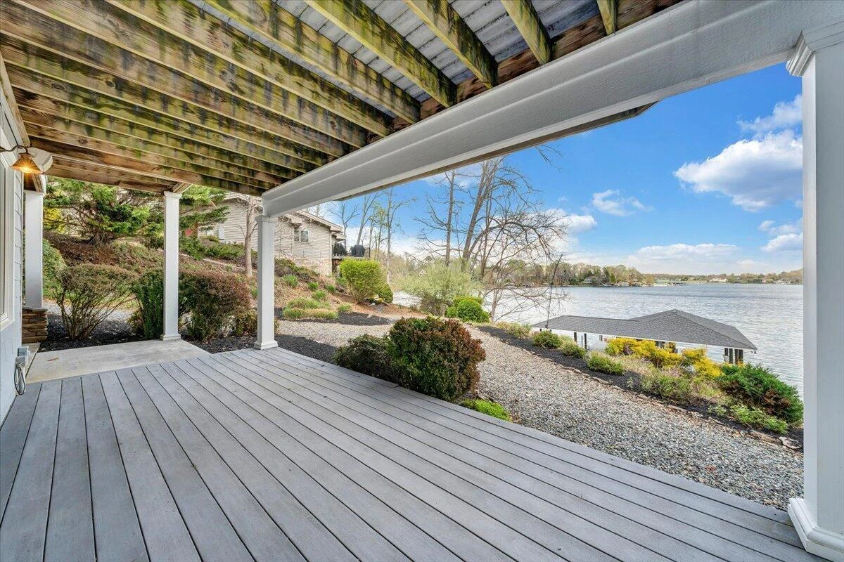 8599 Burnt Chimney RD - Photo 145