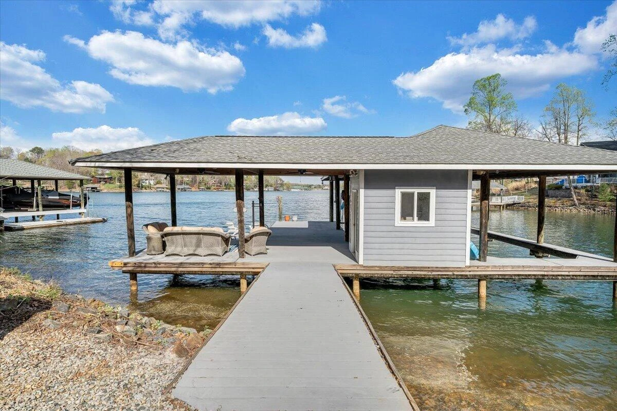 8599 Burnt Chimney RD - Photo 151