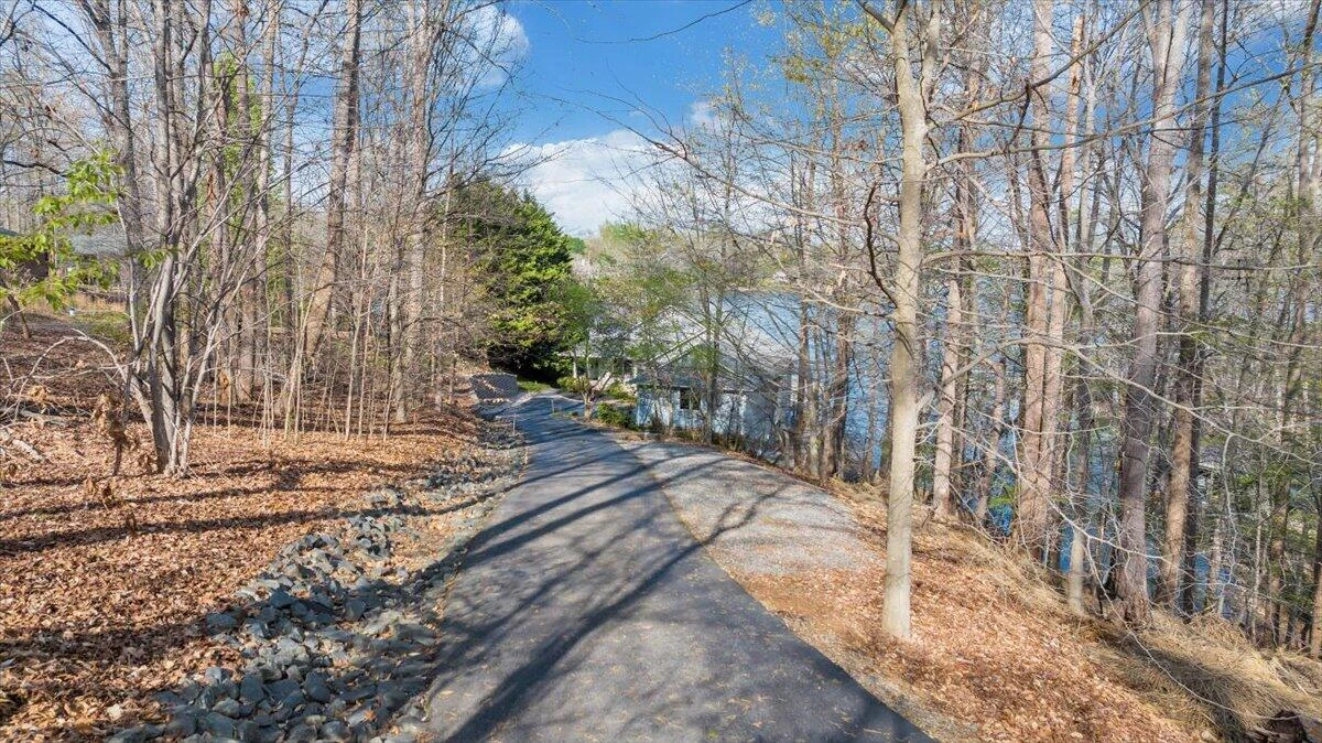 8599 Burnt Chimney RD - Photo 166