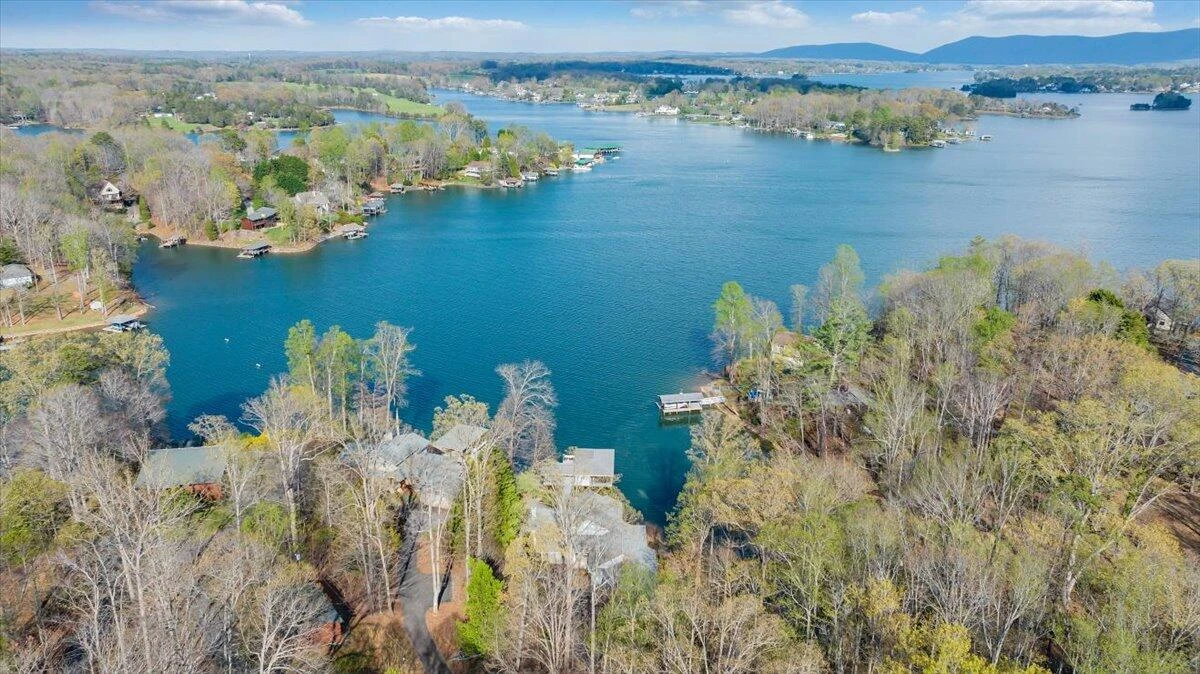 8599 Burnt Chimney RD - Photo 172