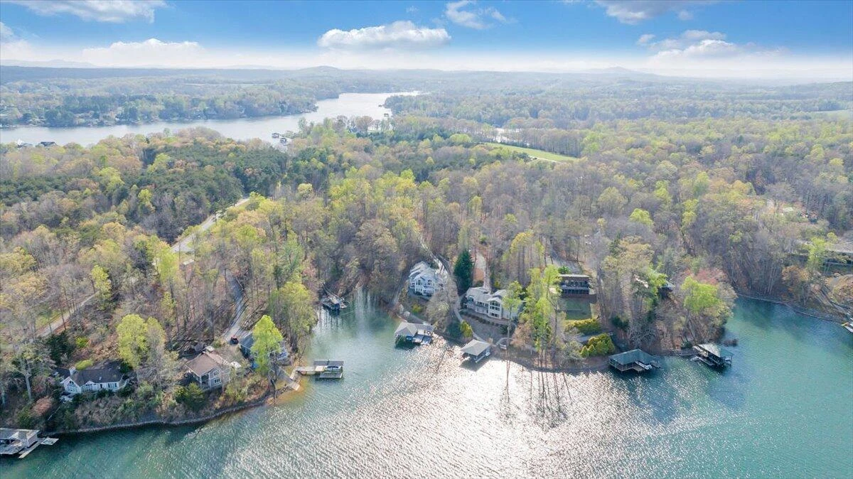 8599 Burnt Chimney RD - Photo 175