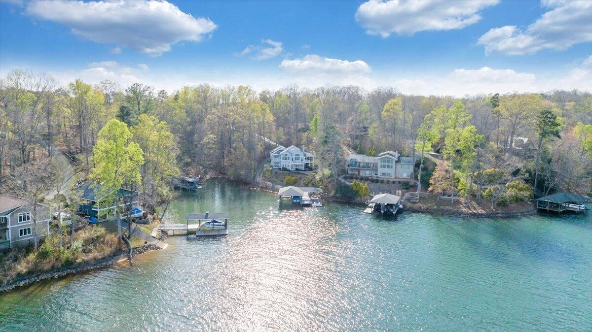 8599 Burnt Chimney RD - Photo 176