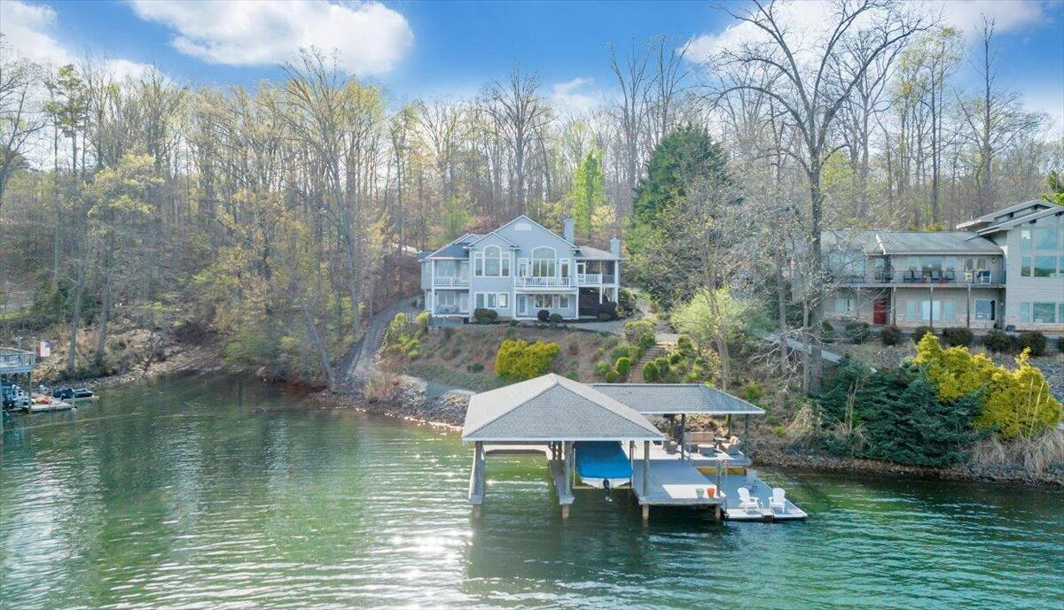 8599 Burnt Chimney RD - Photo 179