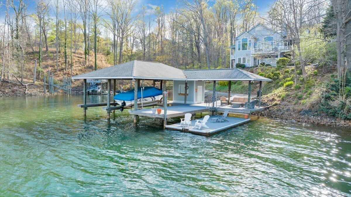 8599 Burnt Chimney RD - Photo 182