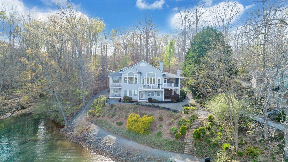 8599 Burnt Chimney RD - Photo 190