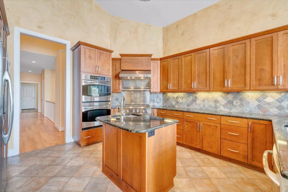 8599 Burnt Chimney RD - Photo 49