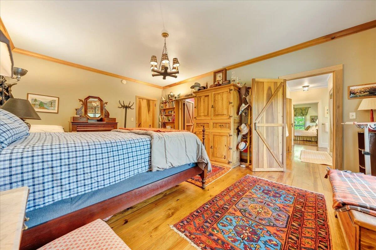 80 Oriskany Square - Photo 45