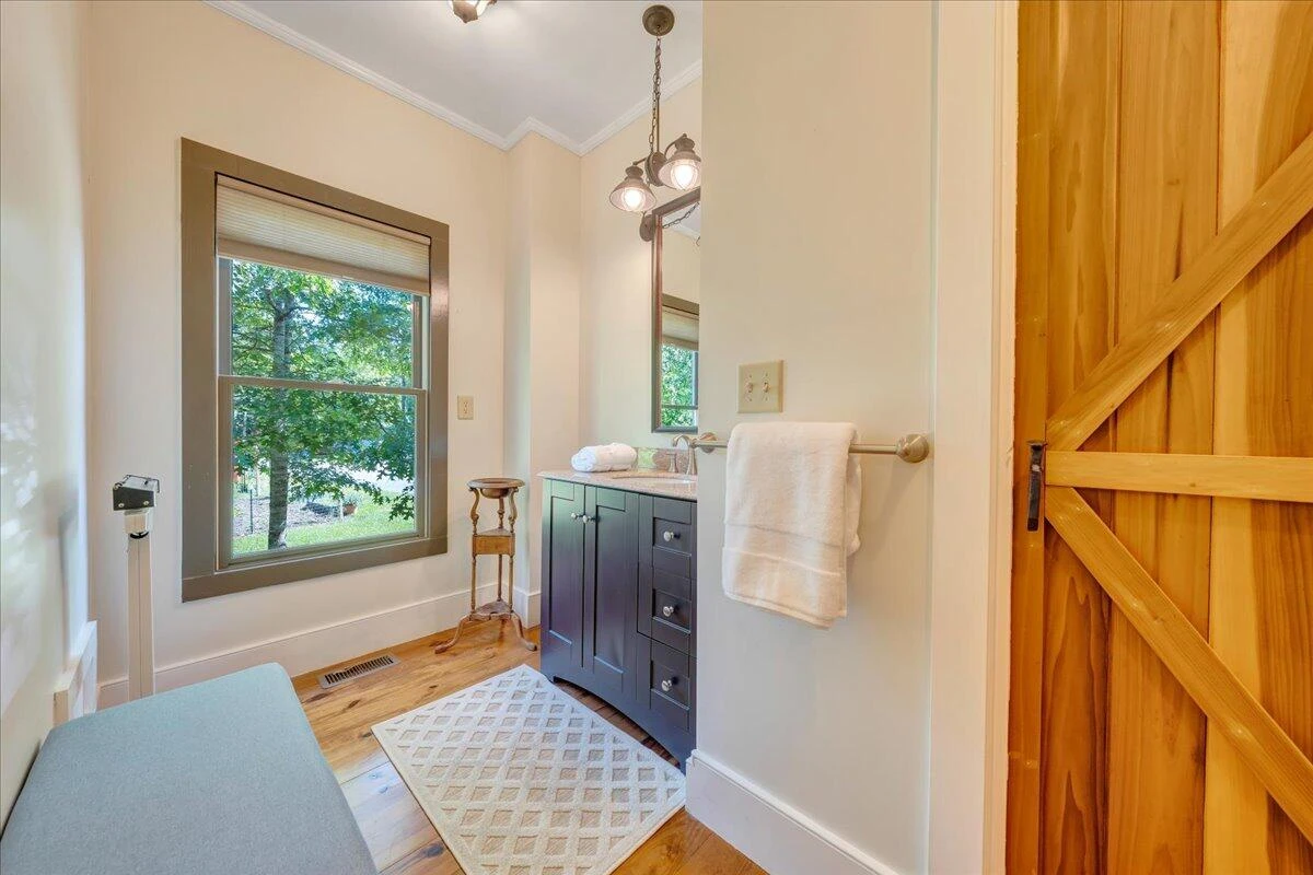80 Oriskany Square - Photo 50