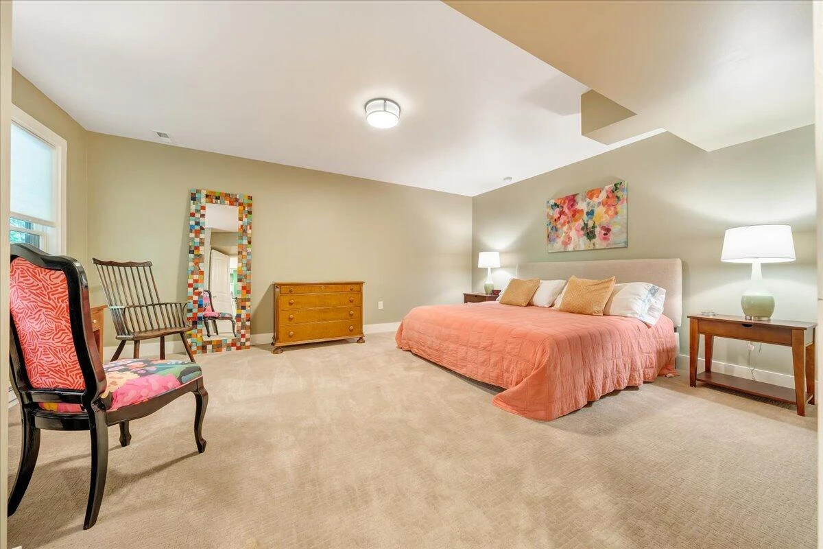80 Oriskany Square - Photo 57