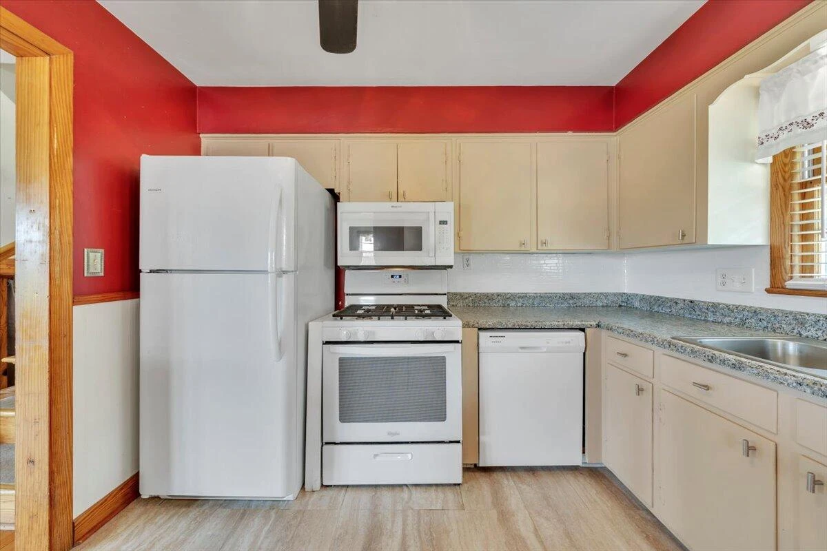 2515 Northminster RD - Photo 14