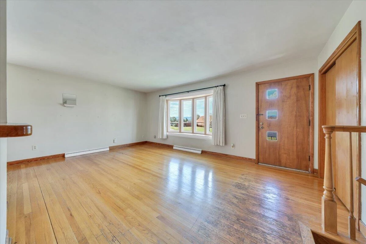 2515 Northminster RD - Photo 4
