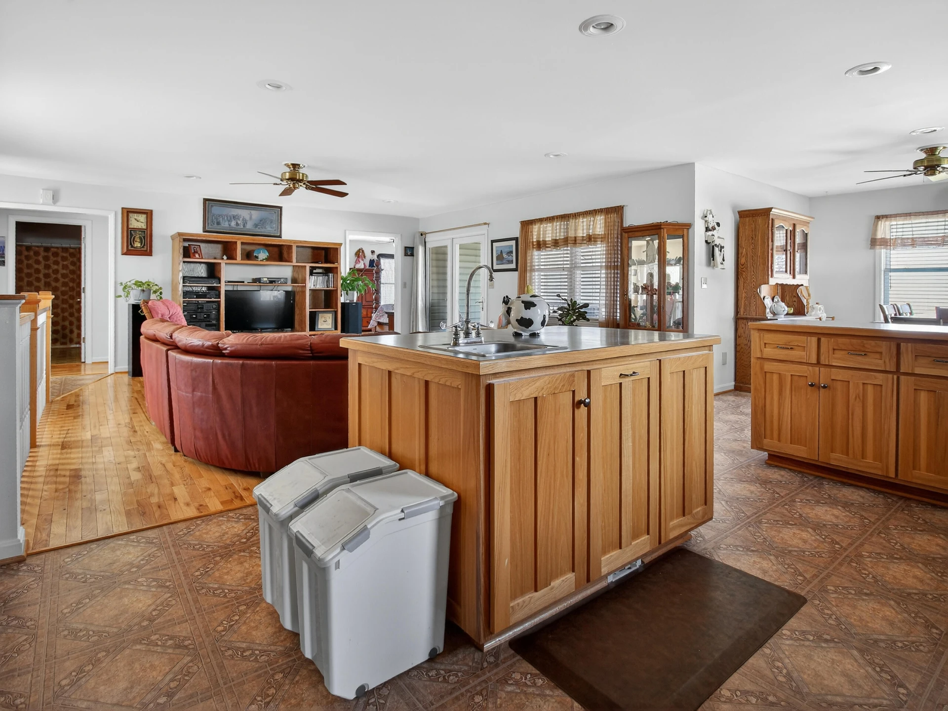 498 Meeks RD - Photo 16