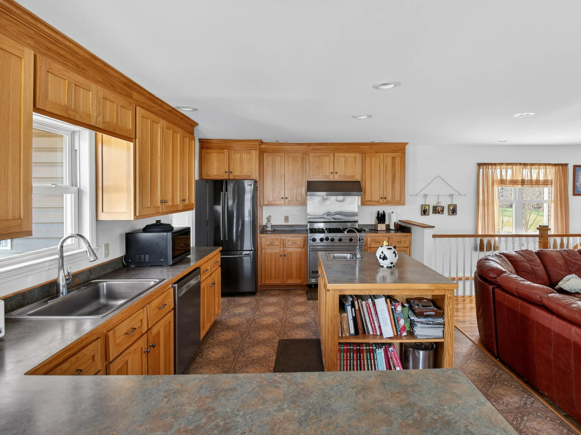 498 Meeks RD - Photo 17