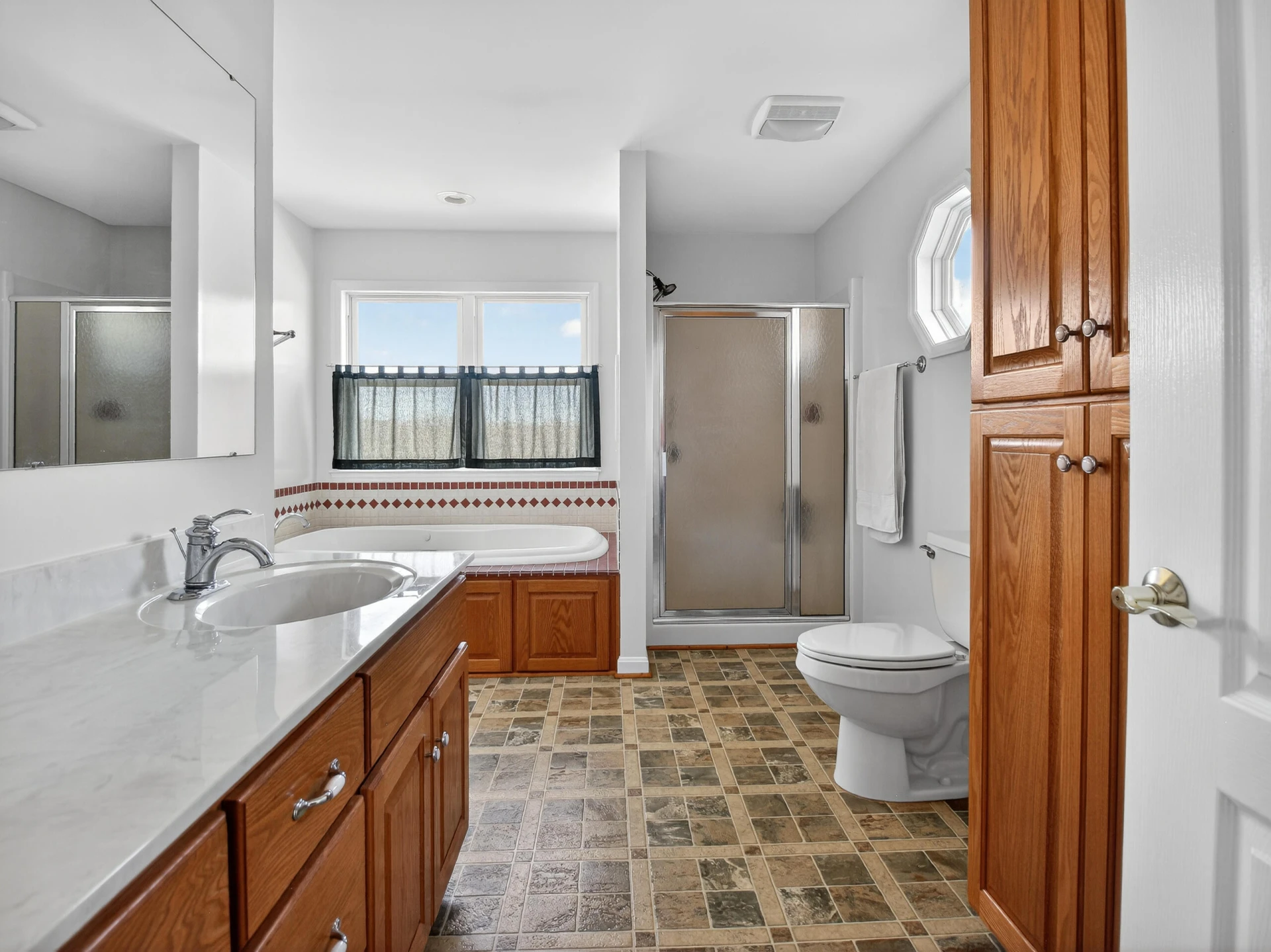 498 Meeks RD - Photo 24
